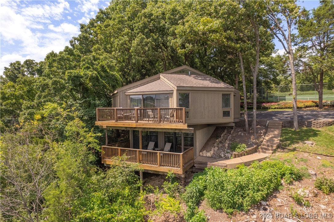 285, 326, 344, 360, & 394 TreeWood Drive