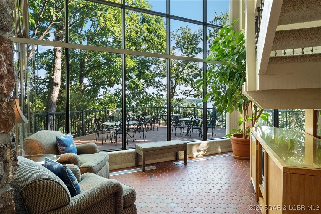 285, 326, 344, 360, & 394 TreeWood Drive