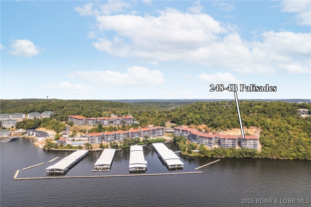 248E Palisades Condo Drive 4B