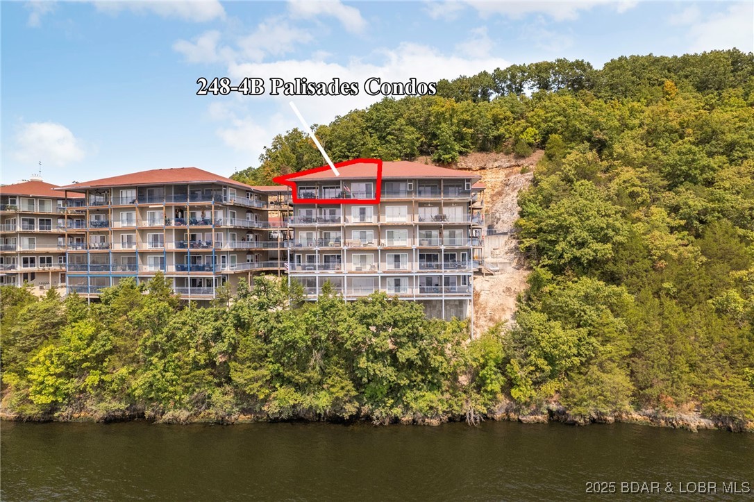 248E Palisades Condo Drive 4B