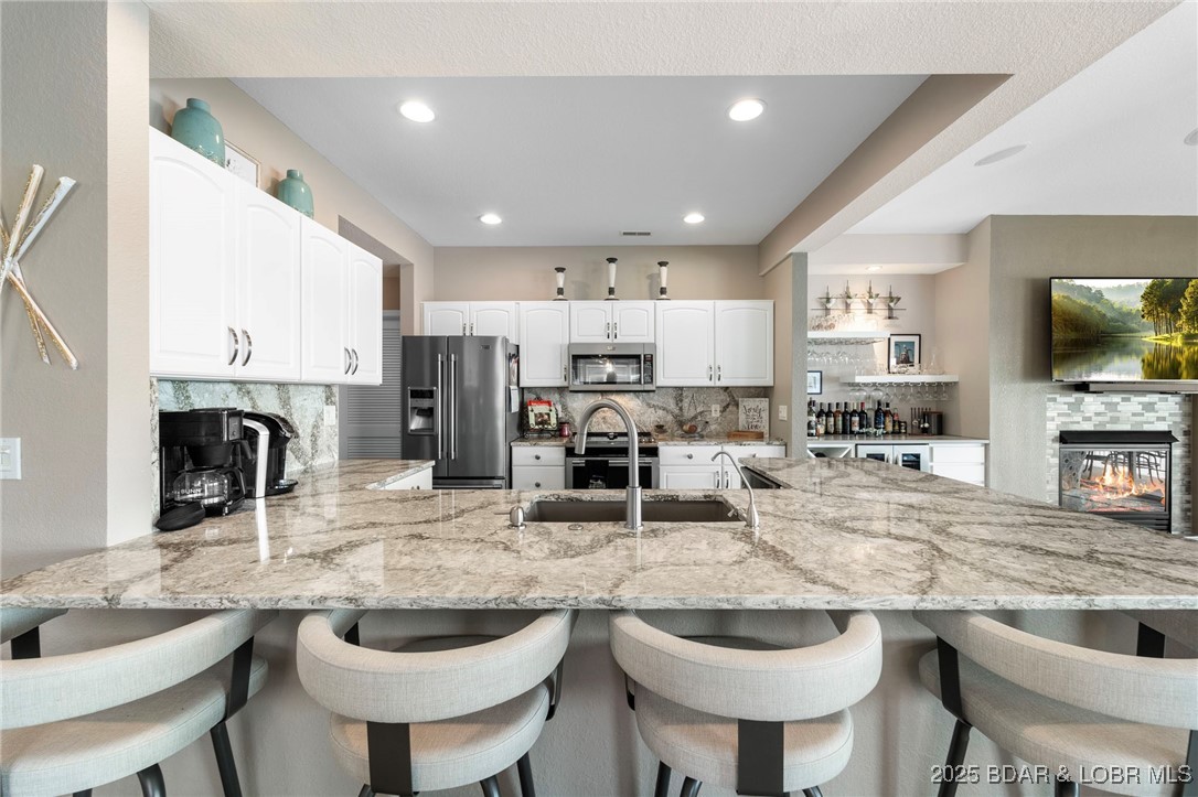 248E Palisades Condo Drive 4B