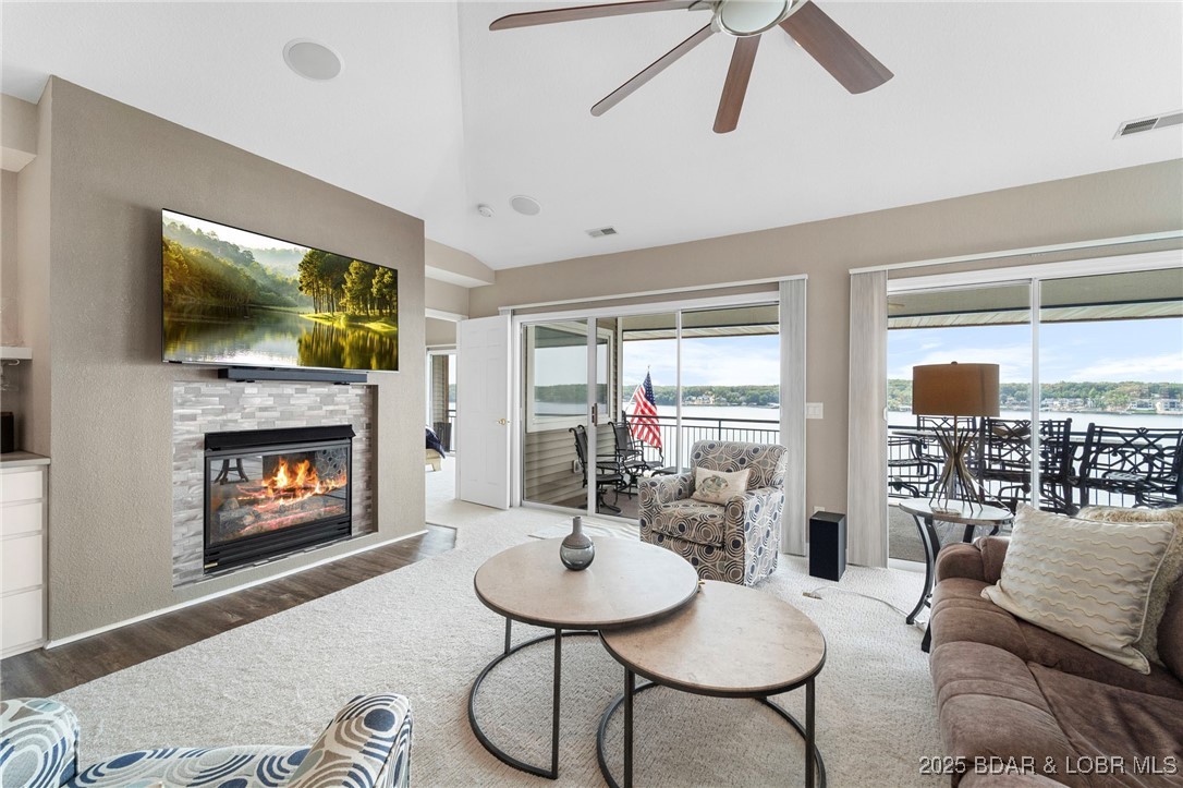 248E Palisades Condo Drive 4B