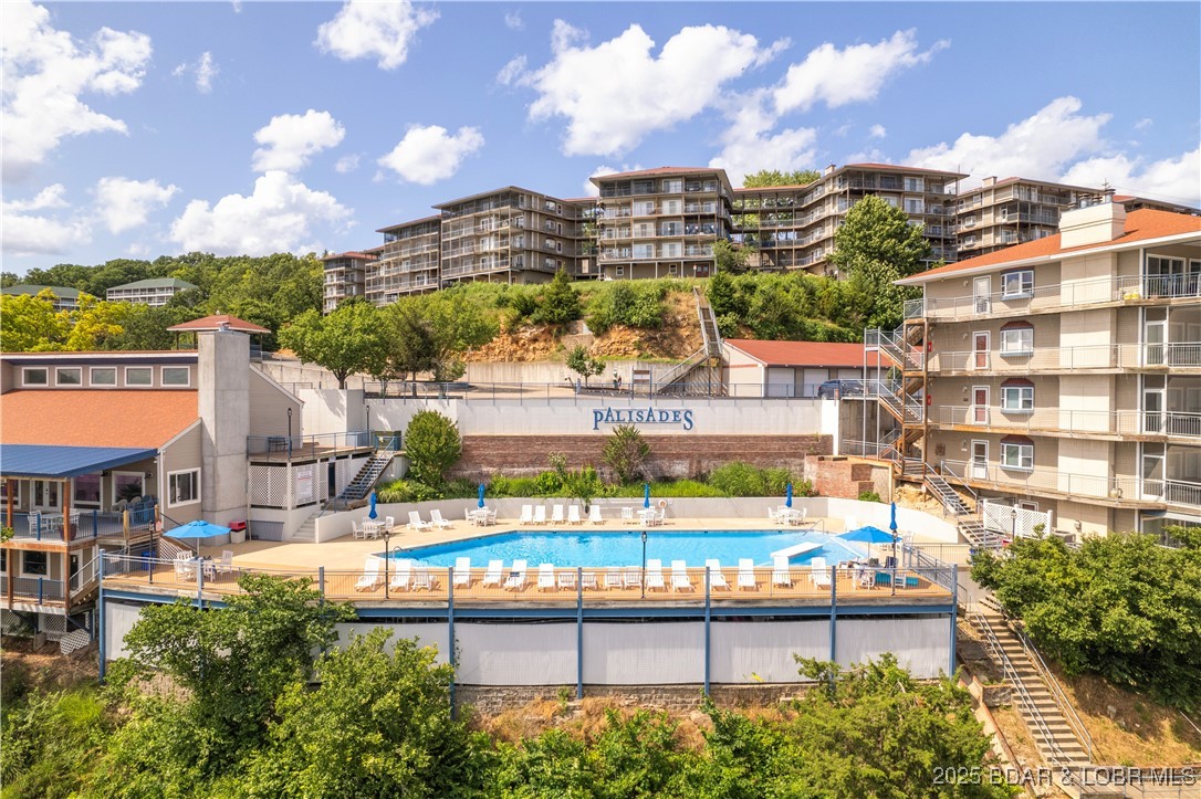 248E Palisades Condo Drive 4B