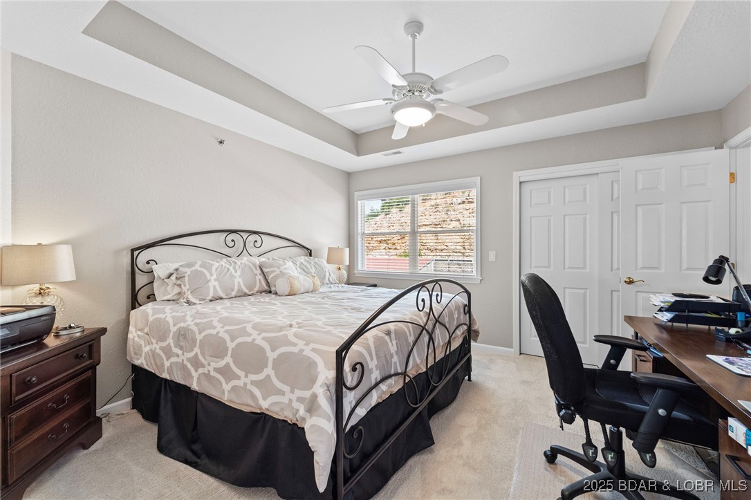 248E Palisades Condo Drive 4B