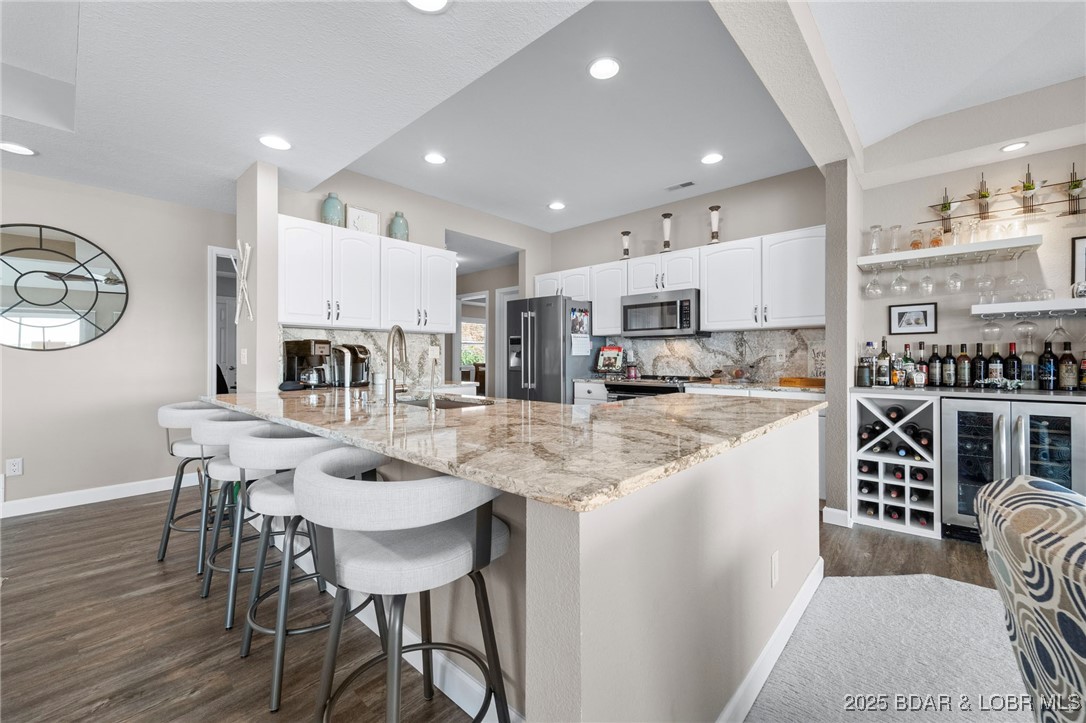 248E Palisades Condo Drive 4B