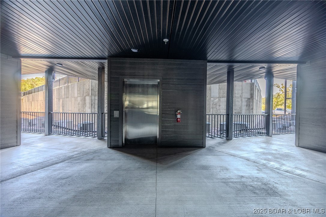 182 Havens Place Drive 2D