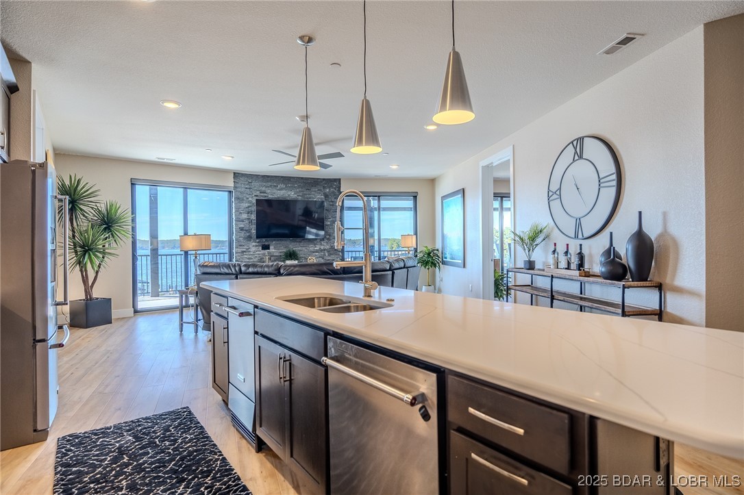 182 Havens Place Drive 2D