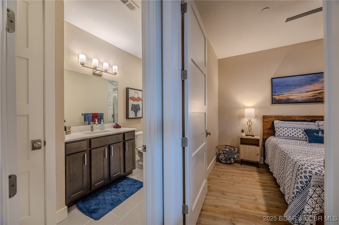 182 Havens Place Drive 2D