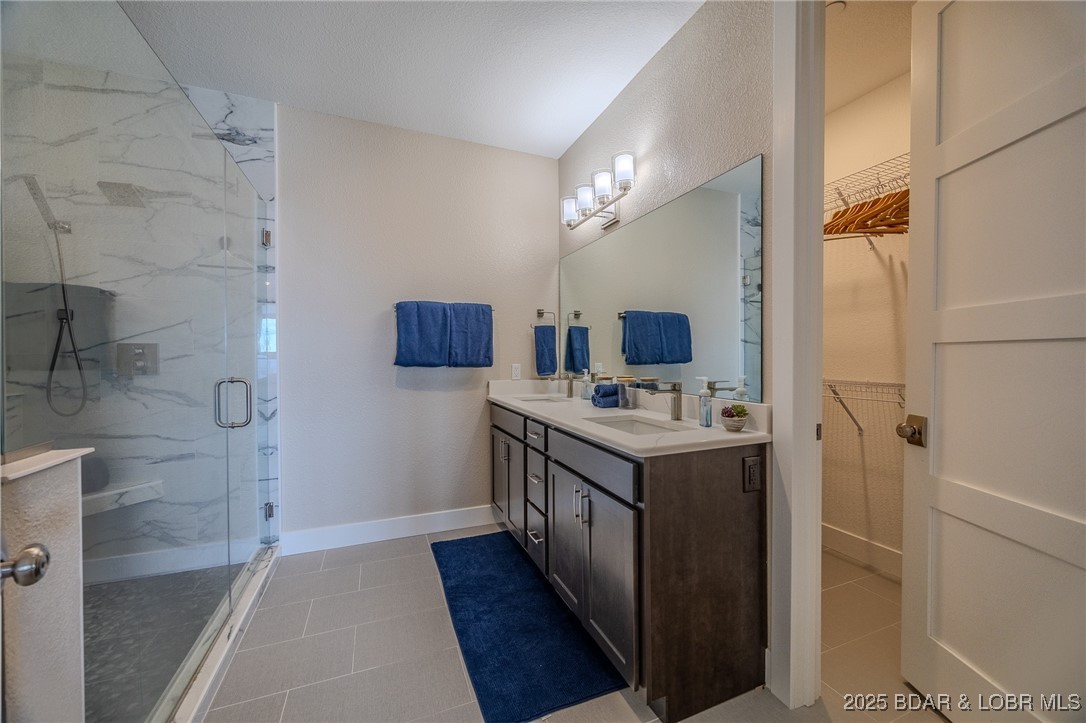 182 Havens Place Drive 2D