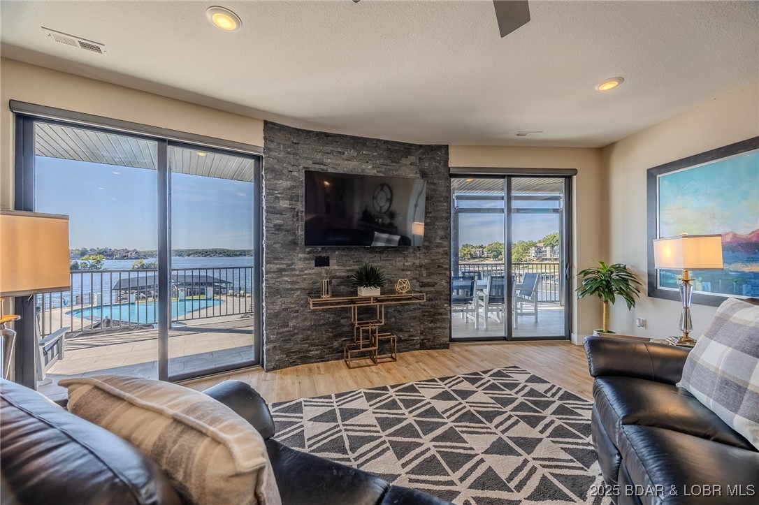 182 Havens Place Drive 2D