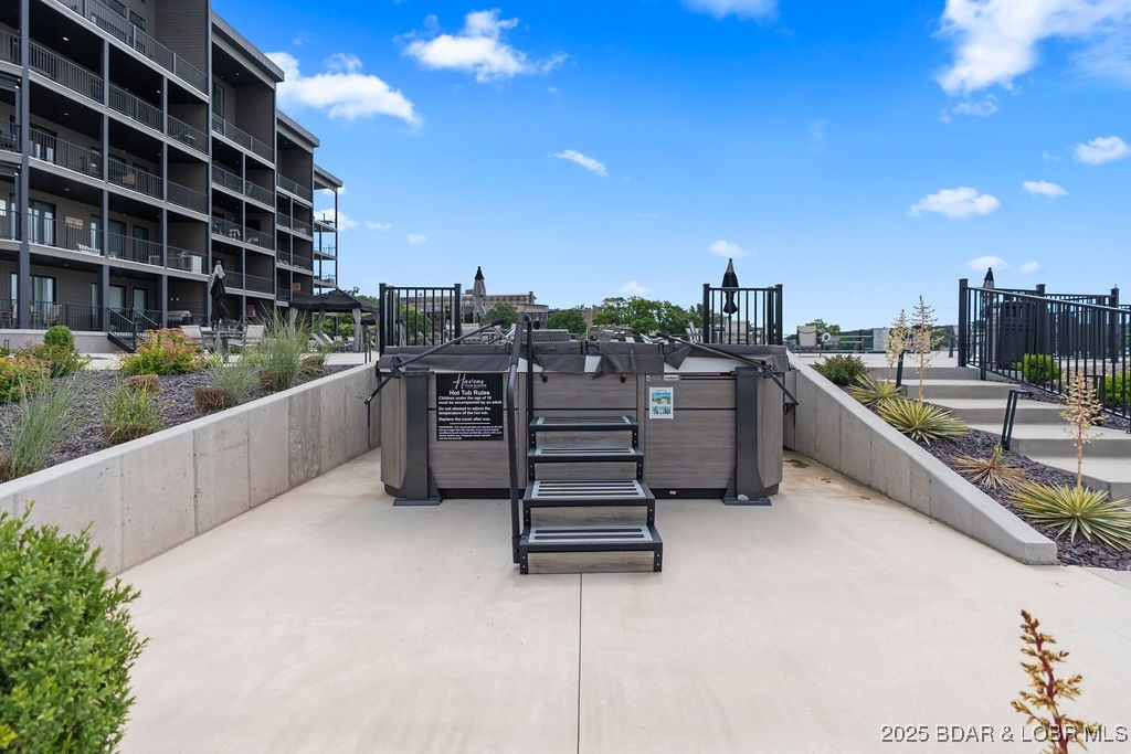 182 Havens Place Drive 2D