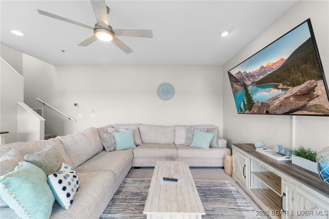 354 West Palisades Condo Drive 1A