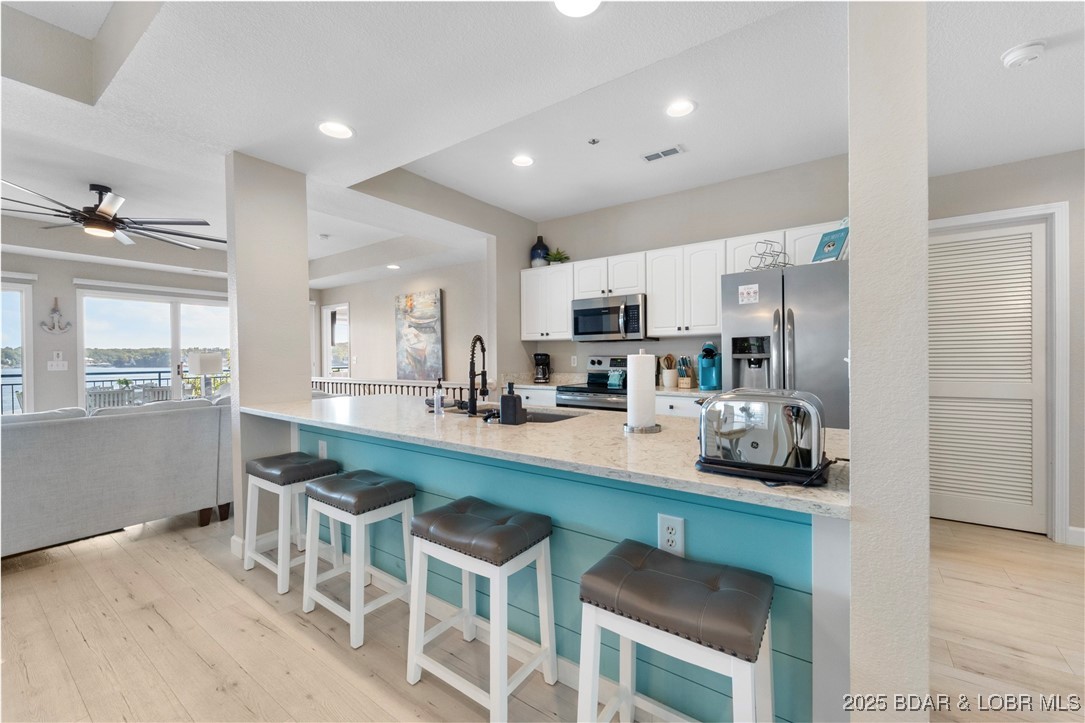 354 West Palisades Condo Drive 1A