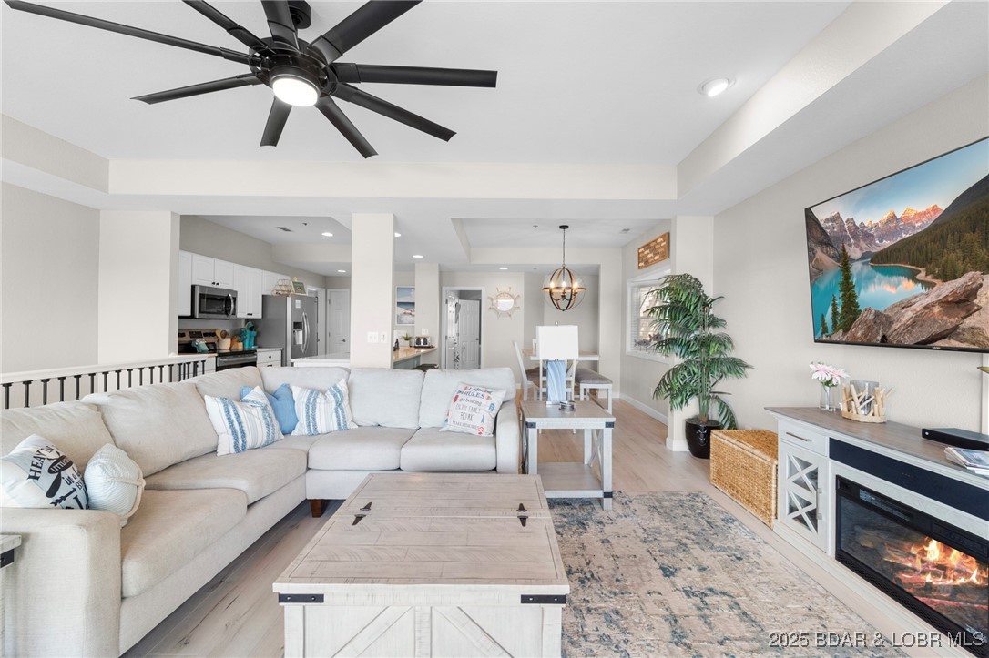 354 West Palisades Condo Drive 1A