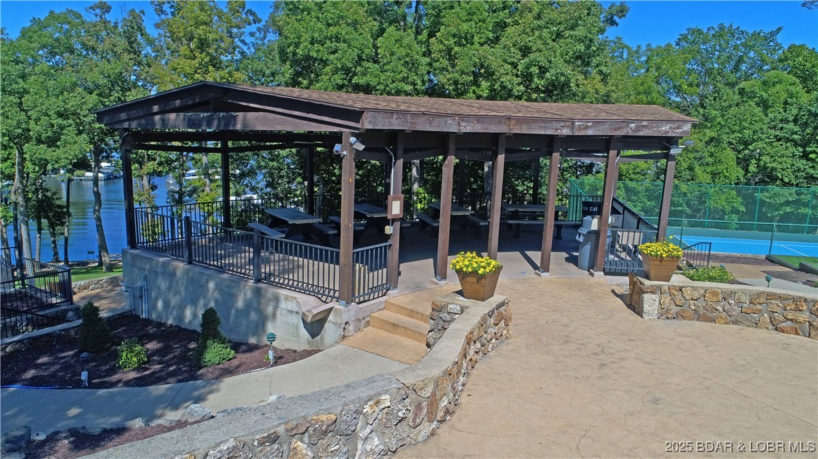 112 Blackfoot Road