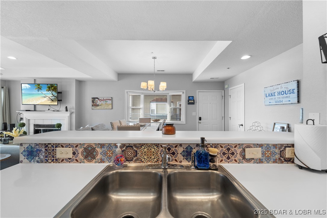 86 Palisades Lakeview Drive 2B