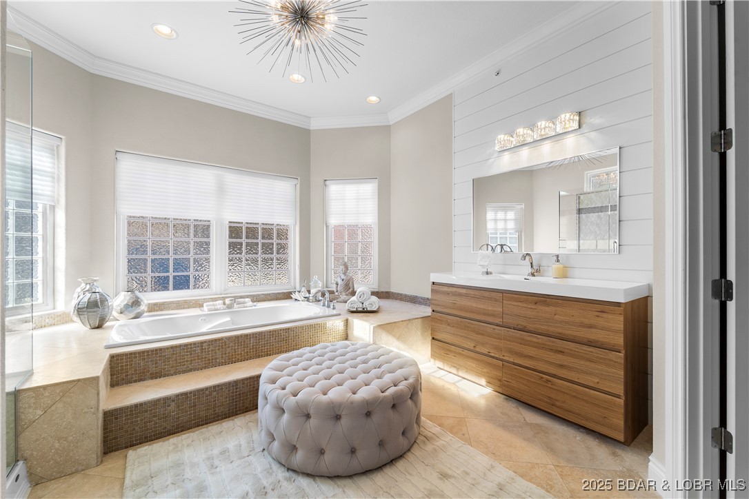 764 Via Del Lago Drive