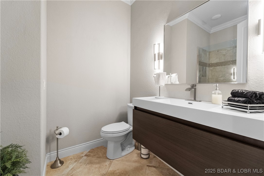 764 Via Del Lago Drive