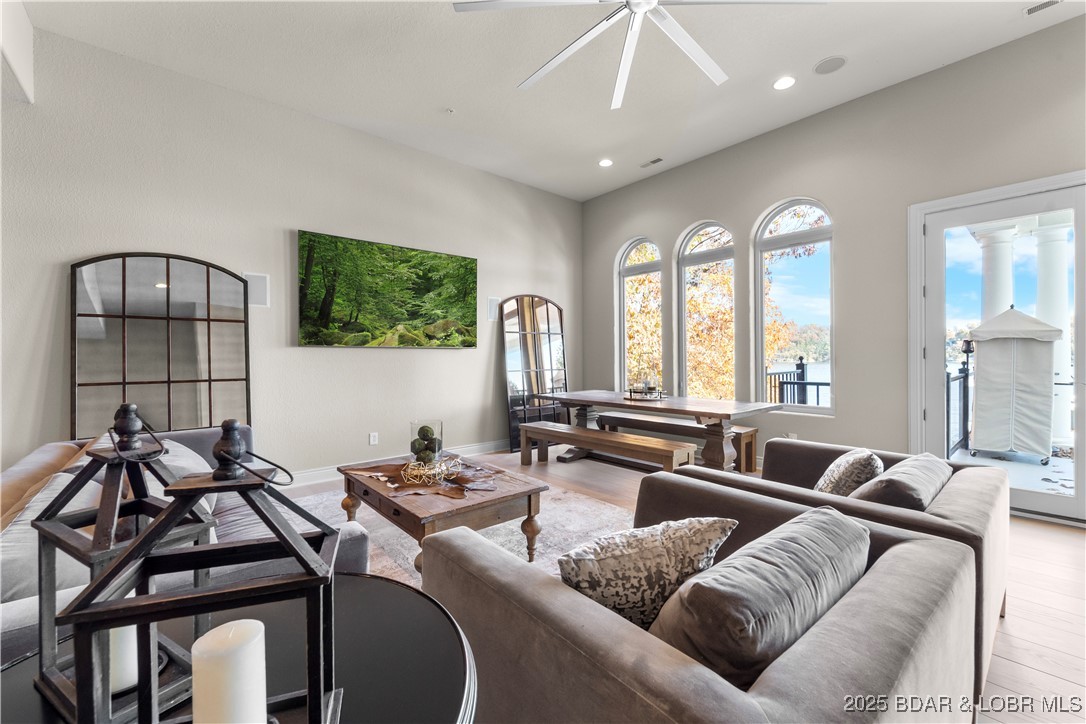 764 Via Del Lago Drive