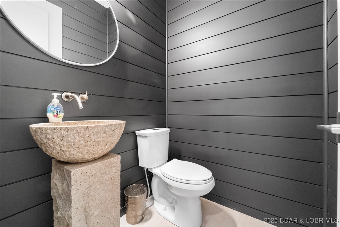 764 Via Del Lago Drive