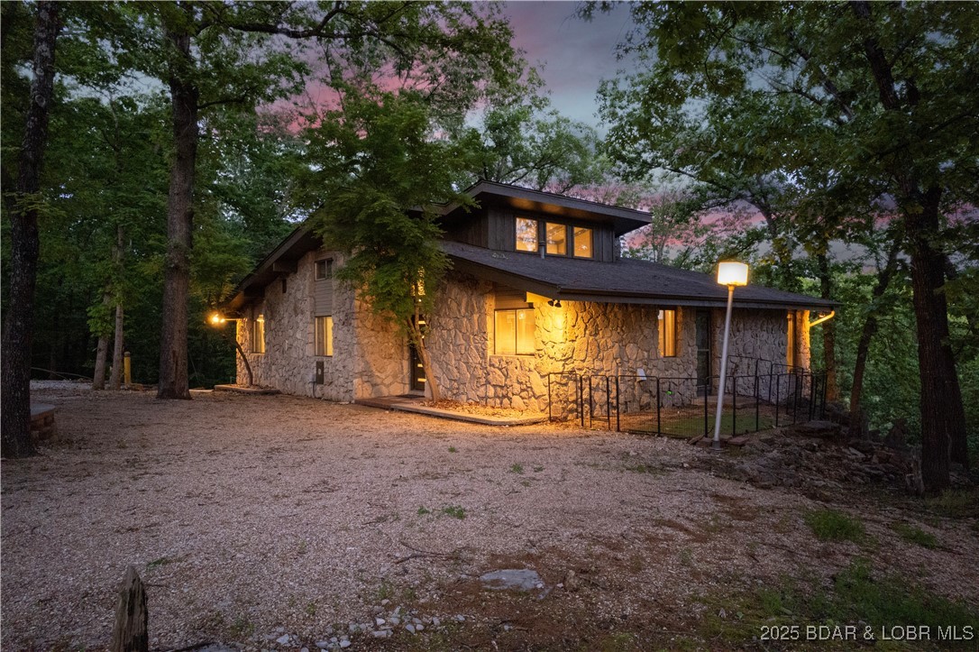 134 Twin Oaks Drive