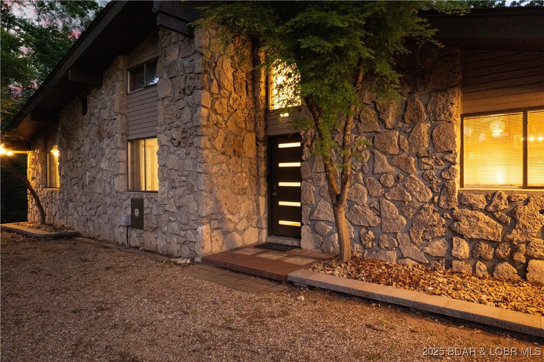 134 Twin Oaks Drive