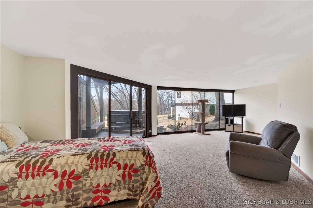 328 Hogan Drive C (5124)