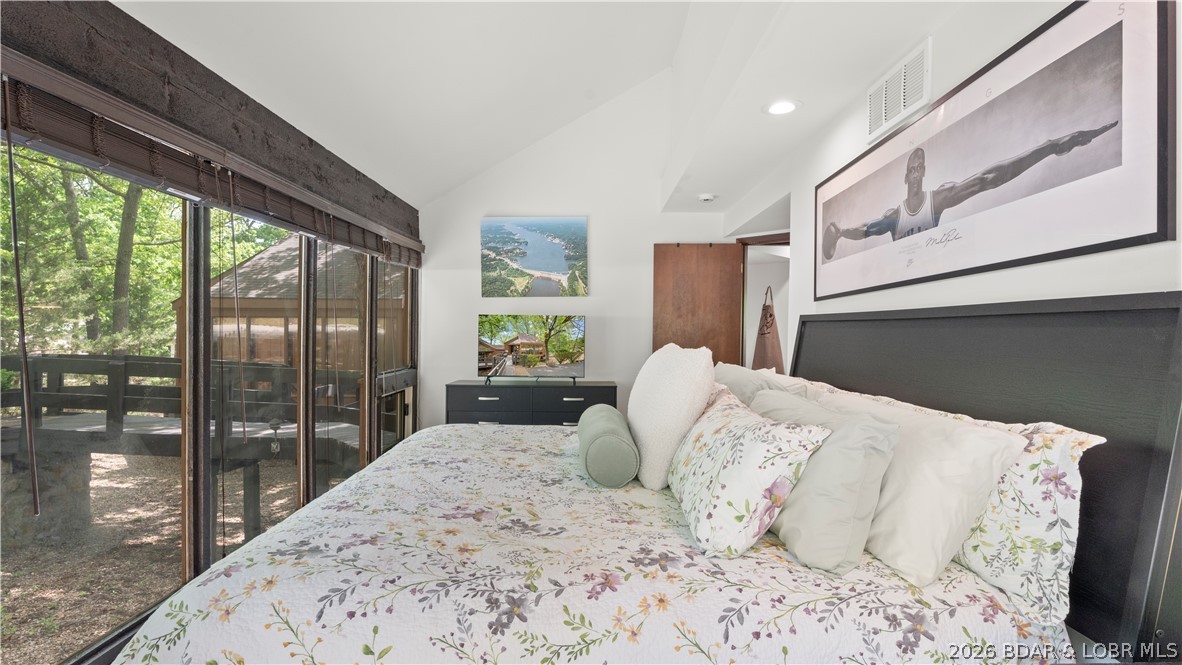 328 Hogan Drive C (5124)