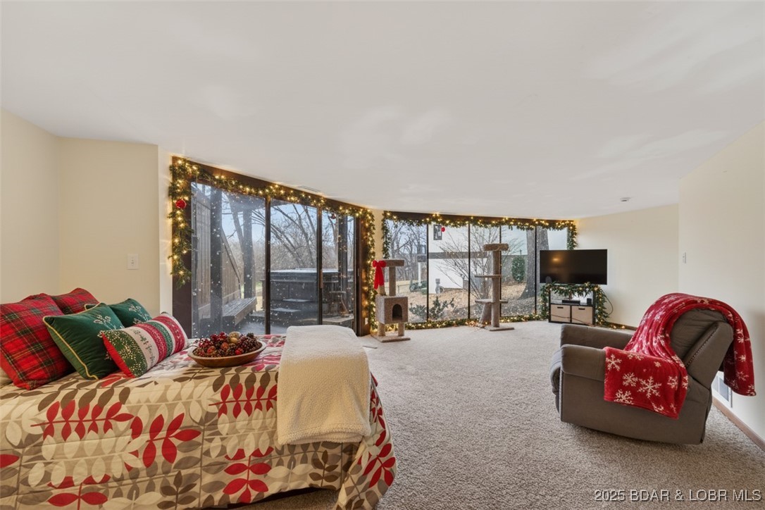 328 Hogan Drive C (5124)