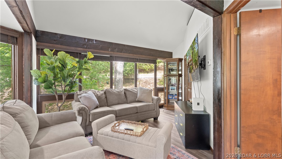 328 Hogan Drive C (5124)