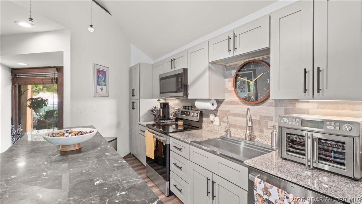 328 Hogan Drive C (5124)