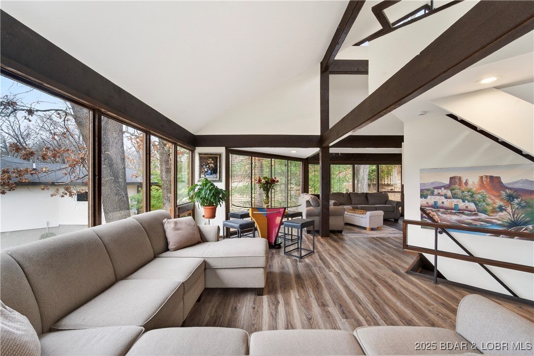 328 Hogan Drive C (5124)