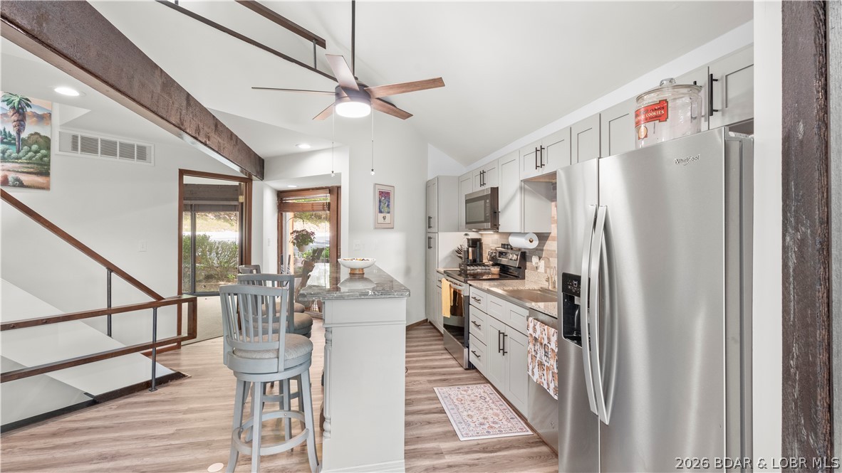 328 Hogan Drive C (5124)
