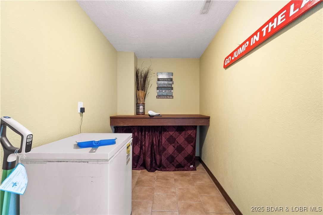 261 Shell Bay Circle