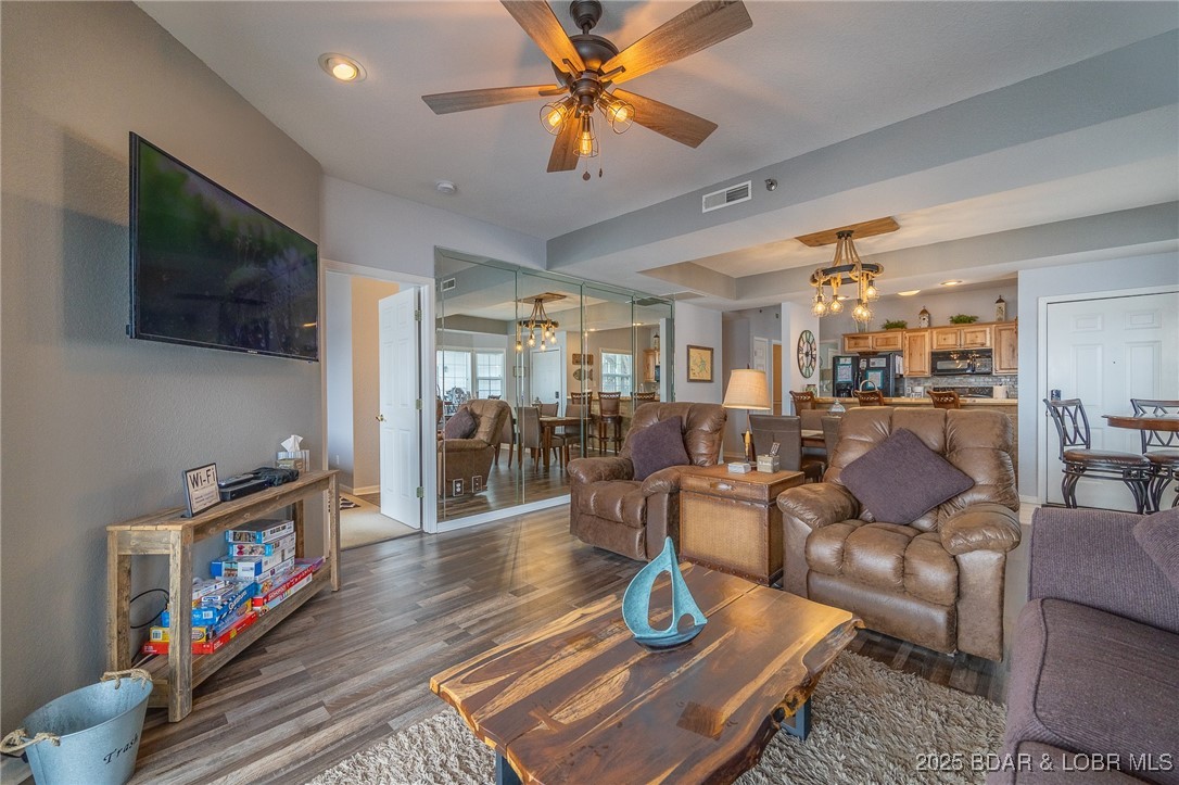 600 Harbour Towne Drive 603W