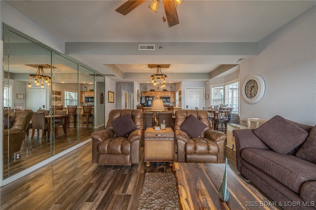 600 Harbour Towne Drive 603W