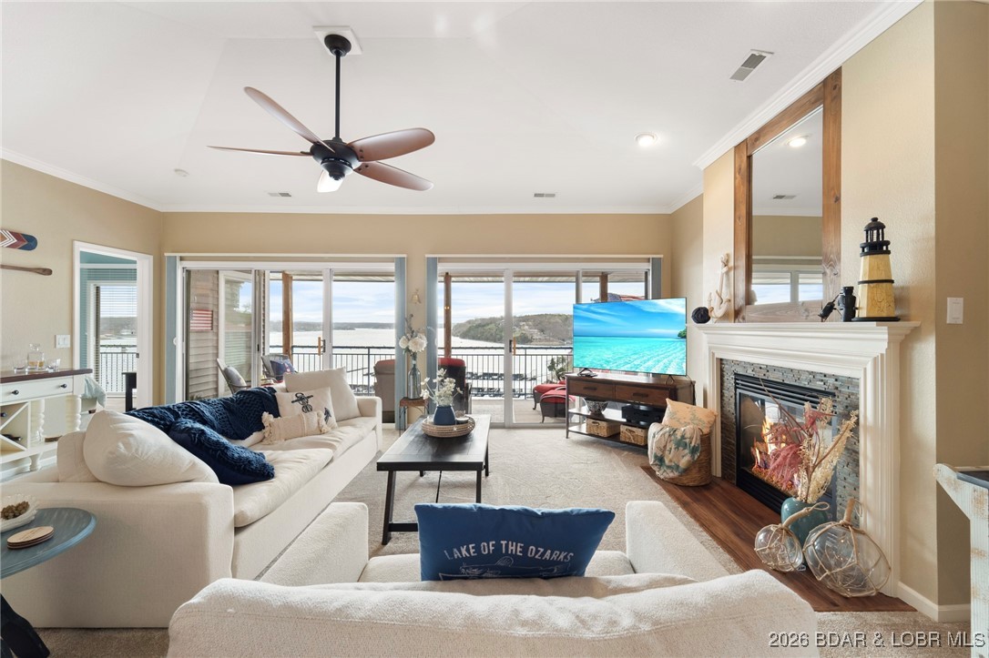 202E Palisades Condo Drive 4B