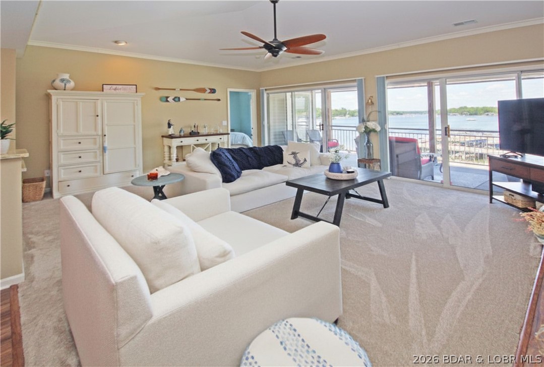 202E Palisades Condo Drive 4B