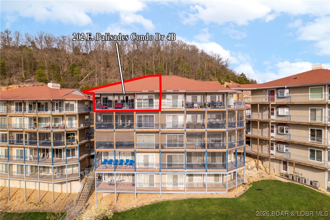 202E Palisades Condo Drive 4B