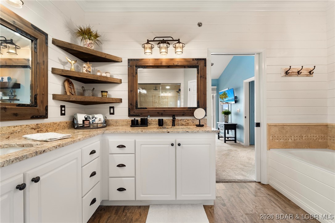 202E Palisades Condo Drive 4B