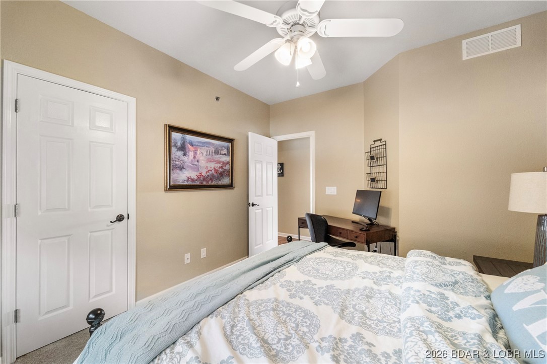 202E Palisades Condo Drive 4B