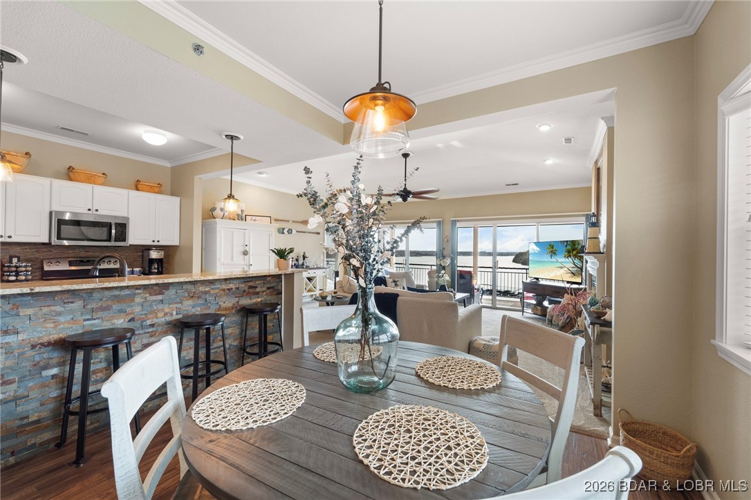 202E Palisades Condo Drive 4B