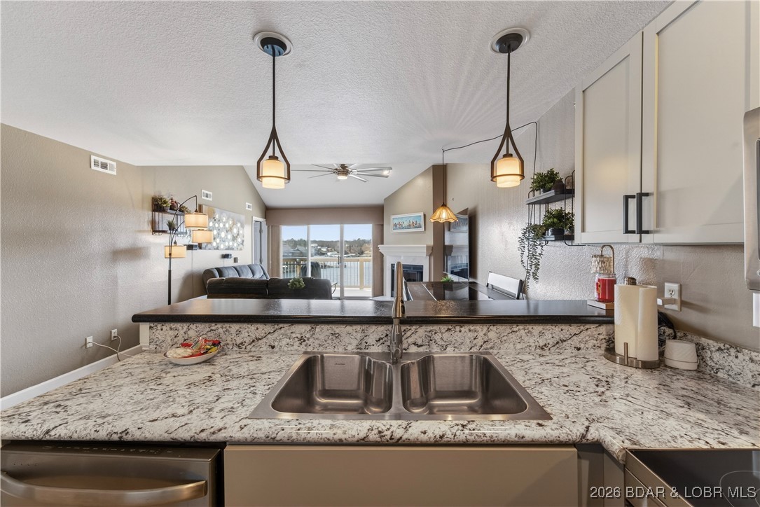 1481 Ledges Drive 943