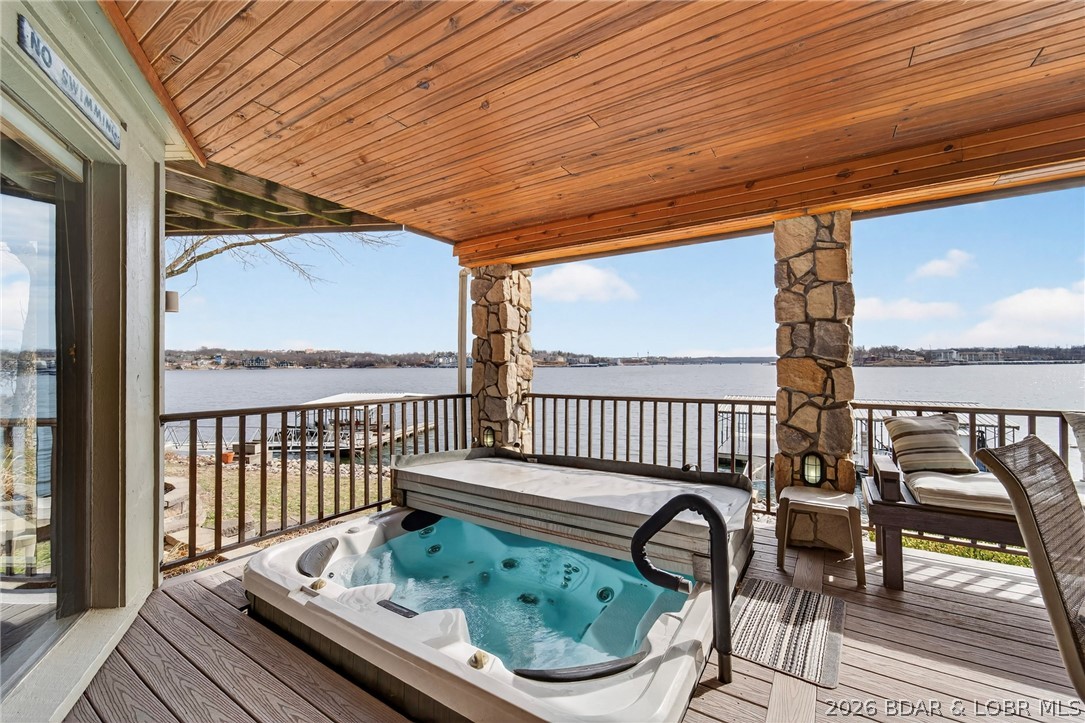 132 Old English Point