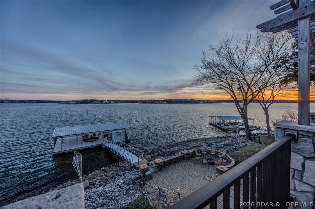 132 Old English Point