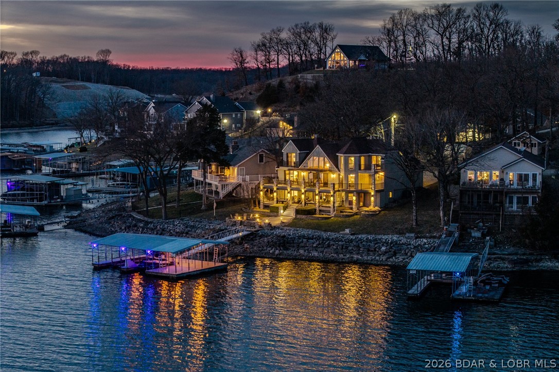 132 Old English Point