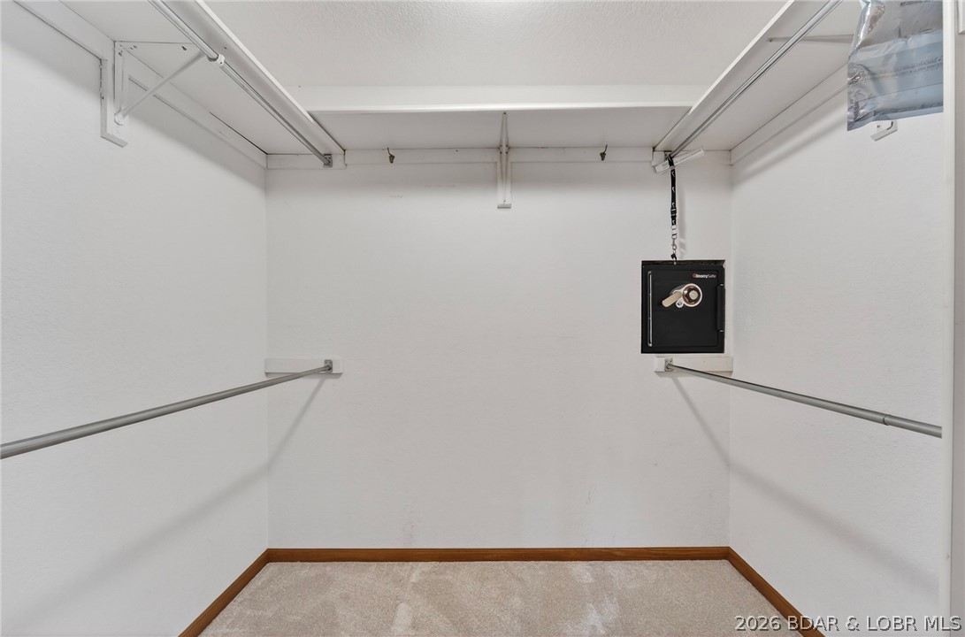 132 Old English Point