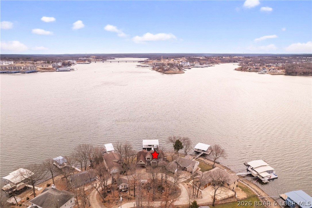 132 Old English Point