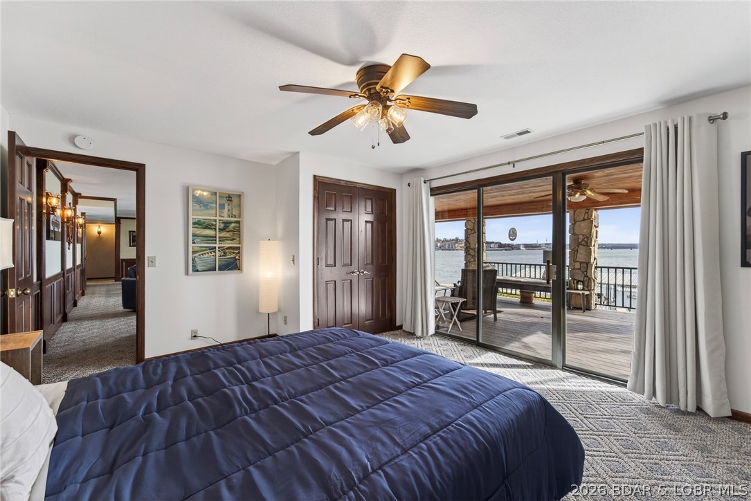 132 Old English Point