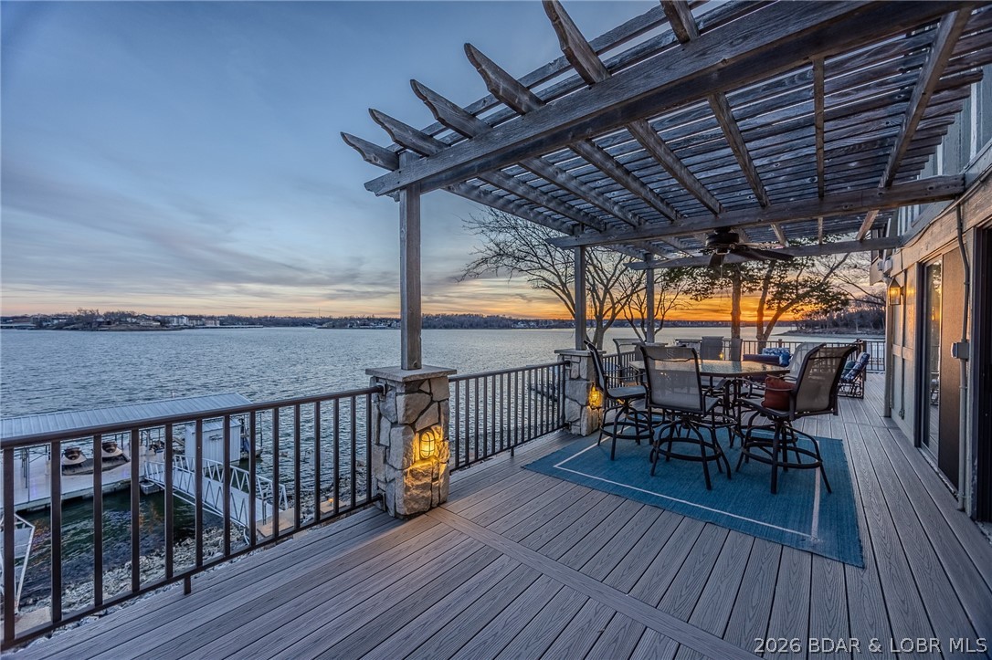 132 Old English Point